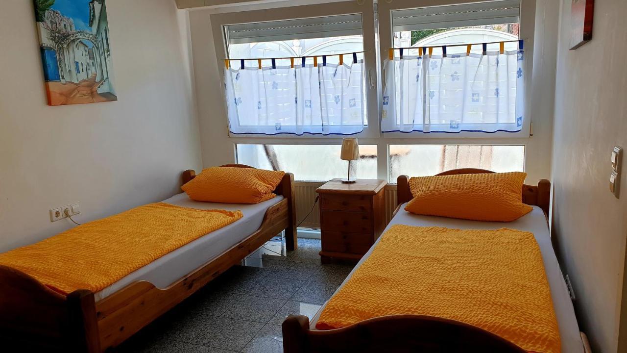 Apartmenthaus "Zum Lowen" Heidelberg - Ziegelhausen Ngoại thất bức ảnh