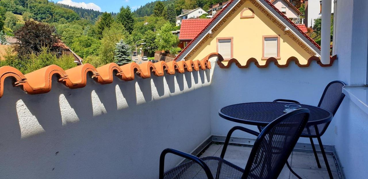 Apartmenthaus "Zum Lowen" Heidelberg - Ziegelhausen Ngoại thất bức ảnh
