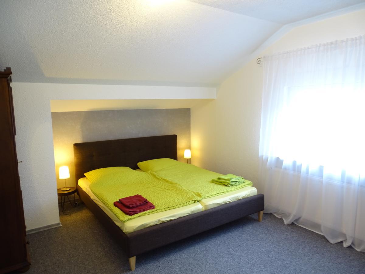 Apartmenthaus "Zum Lowen" Heidelberg - Ziegelhausen Ngoại thất bức ảnh